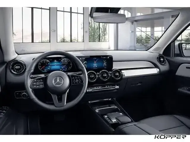 Gebraucht Mercedes GLB180 Premium 116 PS (85 kW) 2021 Silber SUV