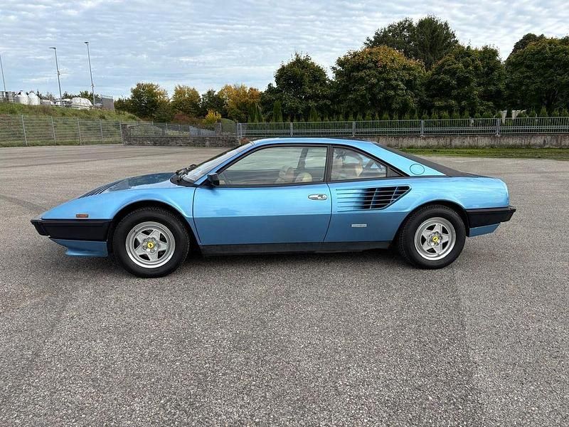 Second-hand Ferrari Mondial 235 CP (172 kW) 1984 Albastru Coupe
