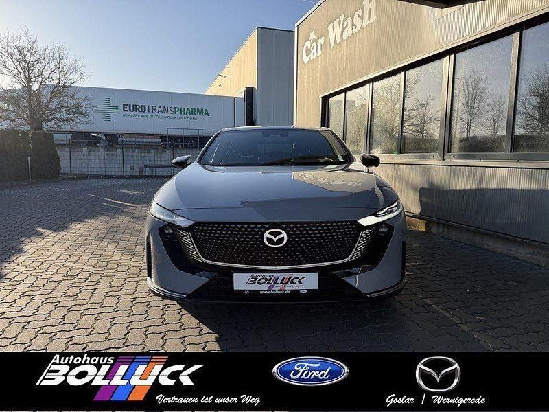 Neu Mazda 6e Takumi-Line 60 kW (82 PS) 2026 Grau Limousine