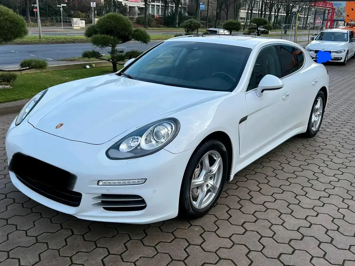 Gebraucht Porsche Panamera 4S 420 PS (308 kW) 2014 Weiß Kleinwagen