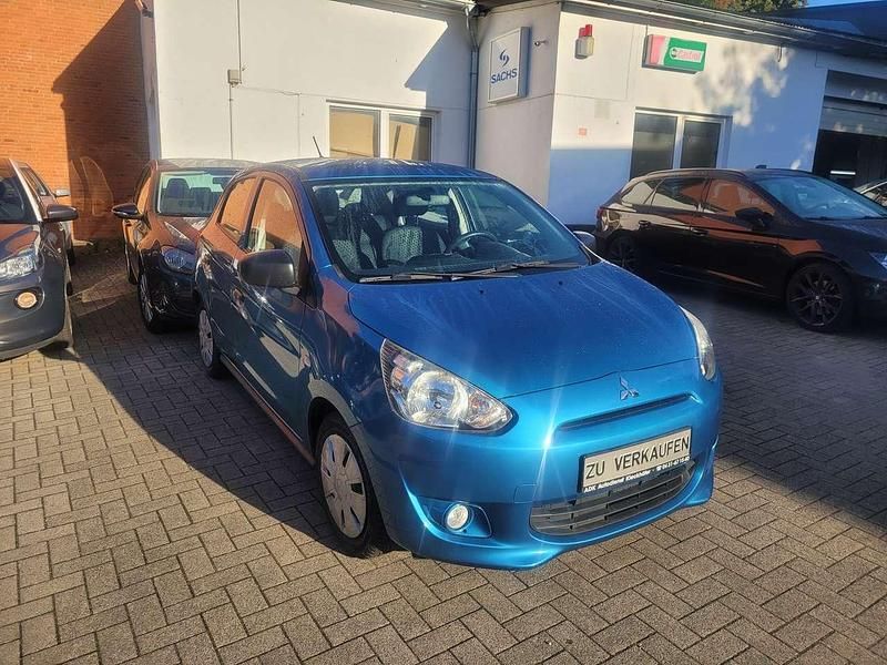 Blau Gebraucht 2015 Mitsubishi Space Star Limousine | 4.980 € (Fairer Preis) - Bild 1/4