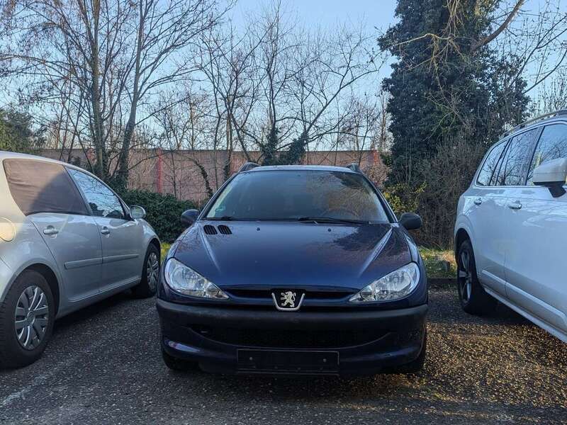 Gebraucht 2004 Peugeot 206 Kombi | 2.000 € (Fairer Preis) - Bild 1/4