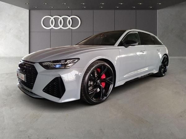 Grau (nardograu/nardograu) Gebraucht 2024 Audi RS6 Advanced Kombi | 129.850 € (Fairer Preis) - Bild 1/4