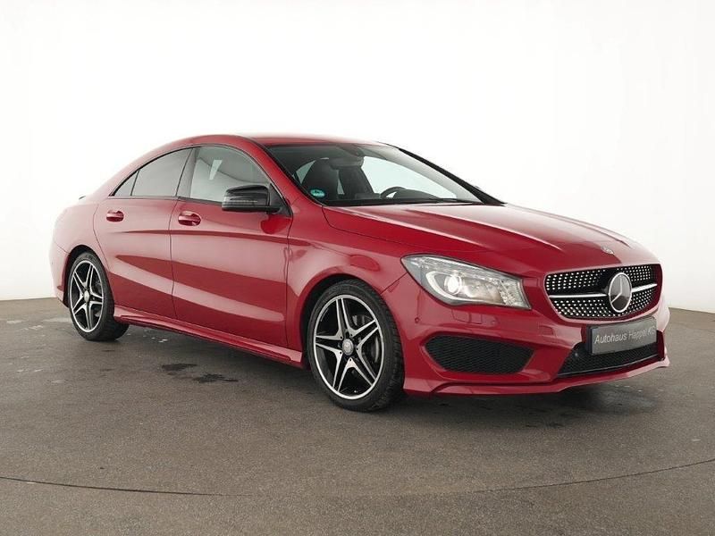 Jupiterrot unilack Gebraucht 2014 Mercedes CLA200 AMG line Limousine | 16.900 € (Fairer Preis) - Bild 1/4