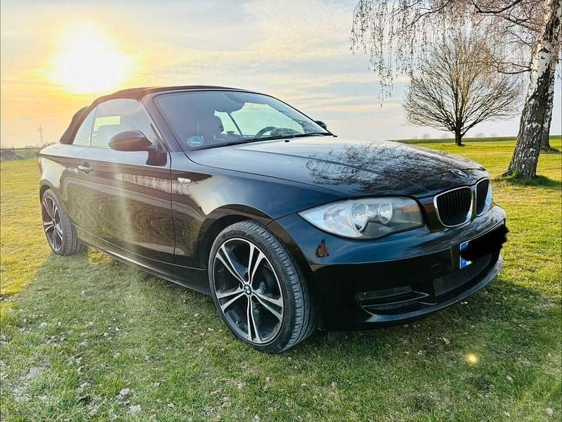 Gebraucht BMW 118 Cabriolet 143 PS (105 kW) 2009 Schwarz Cabrio
