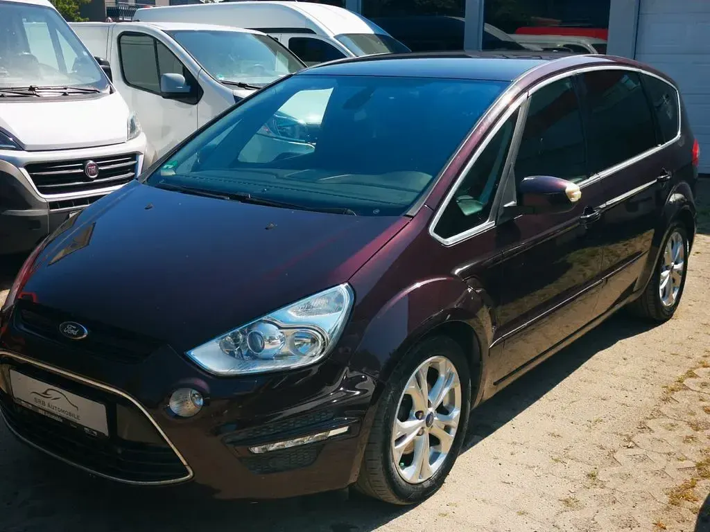 Gebraucht Ford S-MAX Titanium 140 PS (102 kW) 2010 Violet Van / Kleinbus