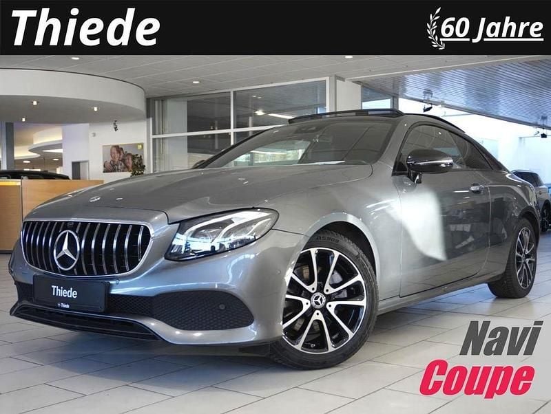 Selenitgrau metalliclack (metallic) Gebraucht 2018 Mercedes E220 Avantgarde Coupé | 28.850 € (Superpreis) - Bild 1/3