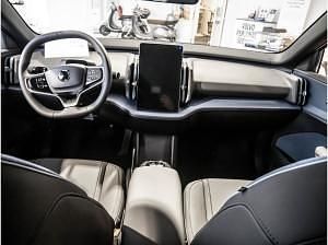 Neu Volvo EX30 Plus 200 kW (272 PS) 2026 Schwarz (onyx black) SUV