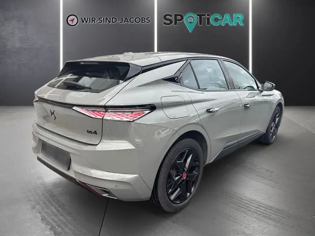 Gebraucht DS Automobiles DS4 Performance 131 PS (96 kW) 2023 Grau SUV