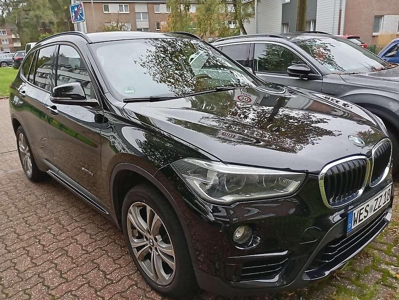Gebraucht 2017 BMW X1 Sport Line SUV | 17.199 € (Guter Preis) - Bild 1/4