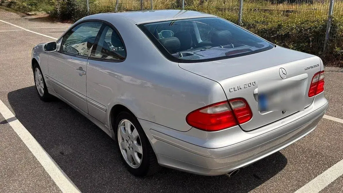 Gebraucht Mercedes CLK200 Elegance 163 PS (119 kW) 2001 Grau Cabrio