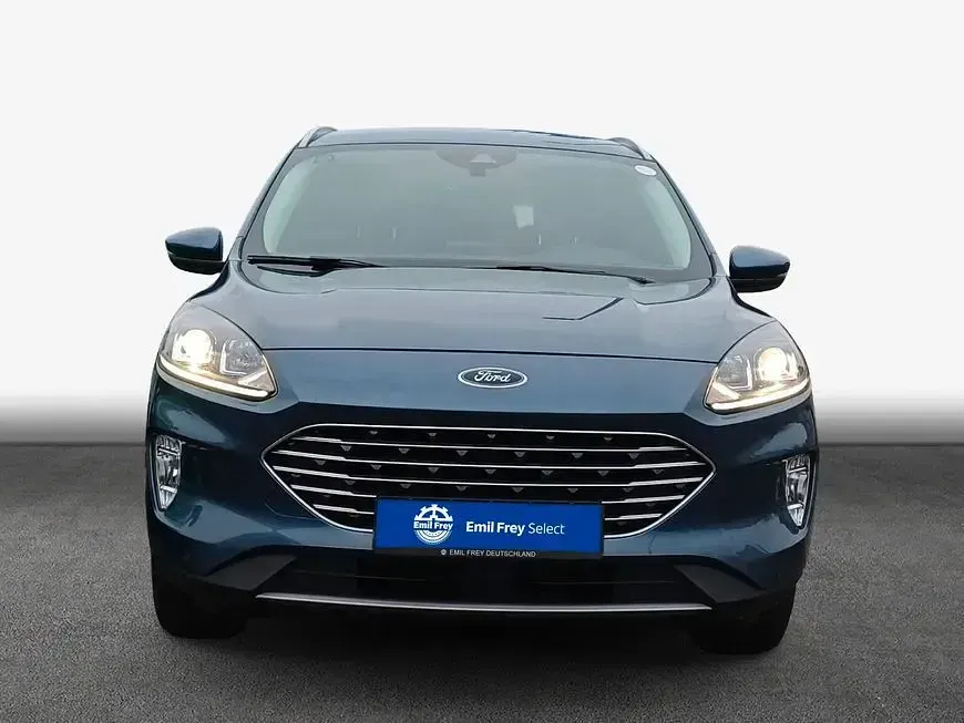 Gebraucht Ford Kuga Titanium 152 PS (111 kW) 2022 Chrome blue metallic SUV