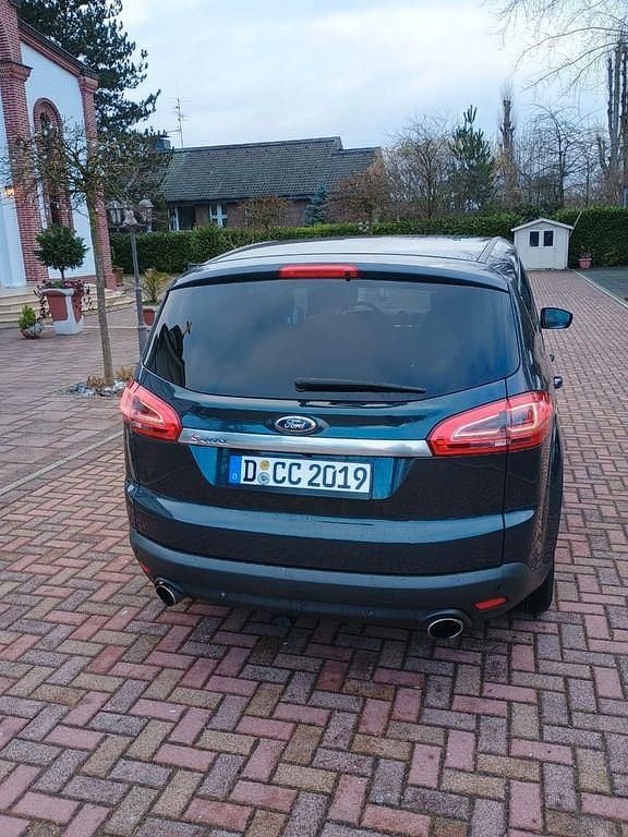 Gebraucht Ford S-MAX Titanium 203 PS (149 kW) 2011 Blau Van / Kleinbus