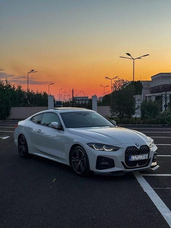 Weiß Gebraucht 2022 BMW 430 M Sport Coupé | 35.000 € (Fairer Preis) - Bild 1/4