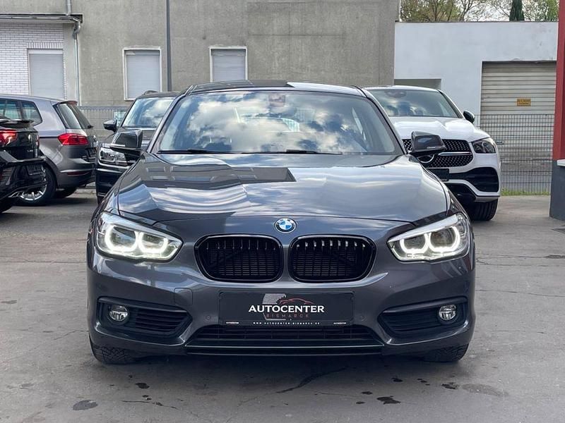 Gebraucht BMW 118 Advantage 136 PS (100 kW) 2018 Grau Kleinwagen