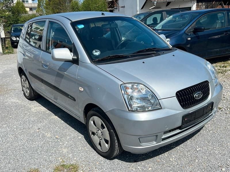 Second-hand Kia Picanto LX 65 CP (47 kW) 2005 Argintiu Hatchback