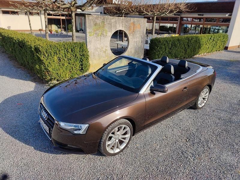 Gebraucht Audi A5 Cabriolet 170 PS (125 kW) 2013 Braun Cabrio