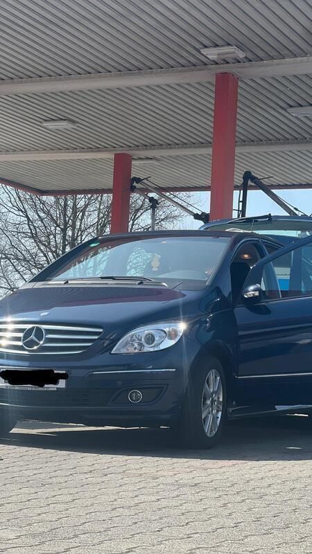 Blau Gebraucht 2005 Mercedes B180 Van / Kleinbus | 2.990 € (Guter Preis) - Bild 1/4