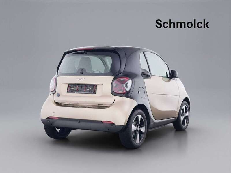 Gebraucht Smart ForTwo Electric Drive Passion Exclusive 60 kW (82 PS) 2023 Gelb Coupé