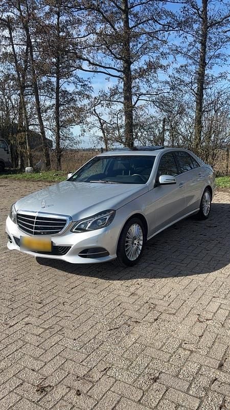 Gebraucht Mercedes E400 333 PS (244 kW) 2013 Limousine