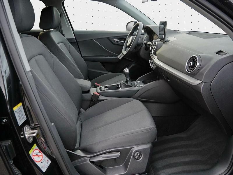 Gebraucht Audi Q2 Advanced 116 PS (85 kW) 2025 Mythosschwarz metallic SUV