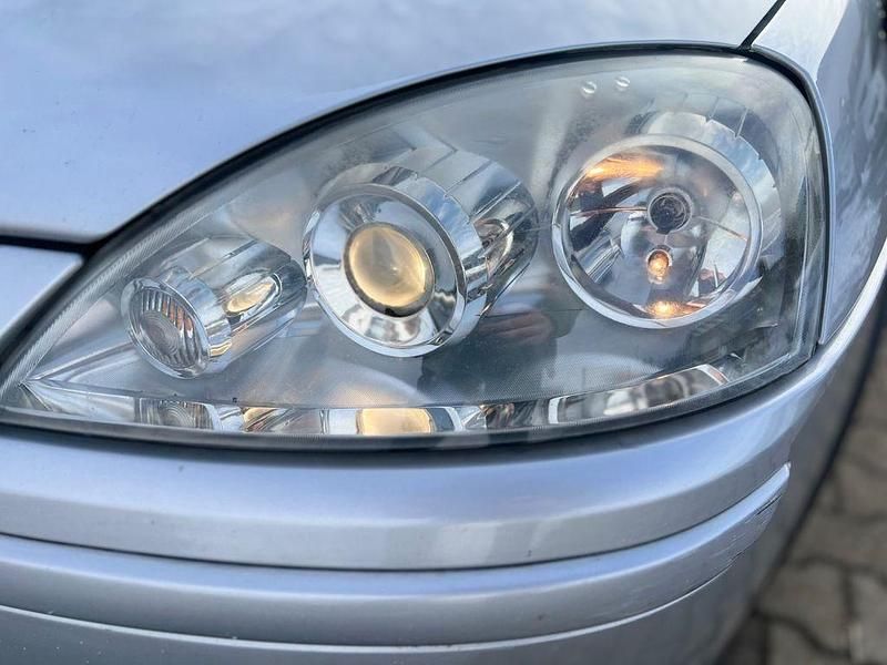 Gebraucht Opel Corsa 80 PS (58 kW) 2005 Silber Limousine