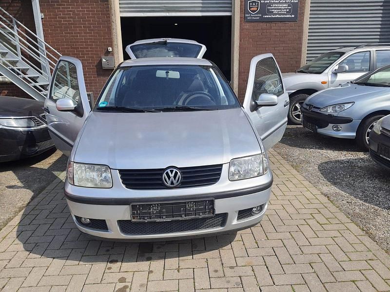Gebraucht VW Polo 50 PS (36 kW) 2000 Silber Kleinwagen