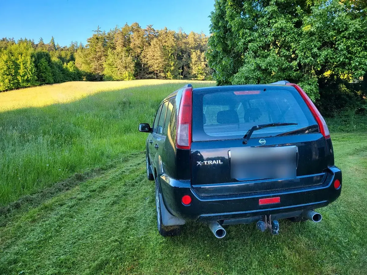 Gebraucht Nissan X-Trail 136 PS (100 kW) 2006 Schwarz SUV