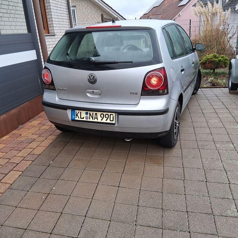 Gebraucht VW Polo Comfortline 69 PS (50 kW) 2007 Silber Kleinwagen