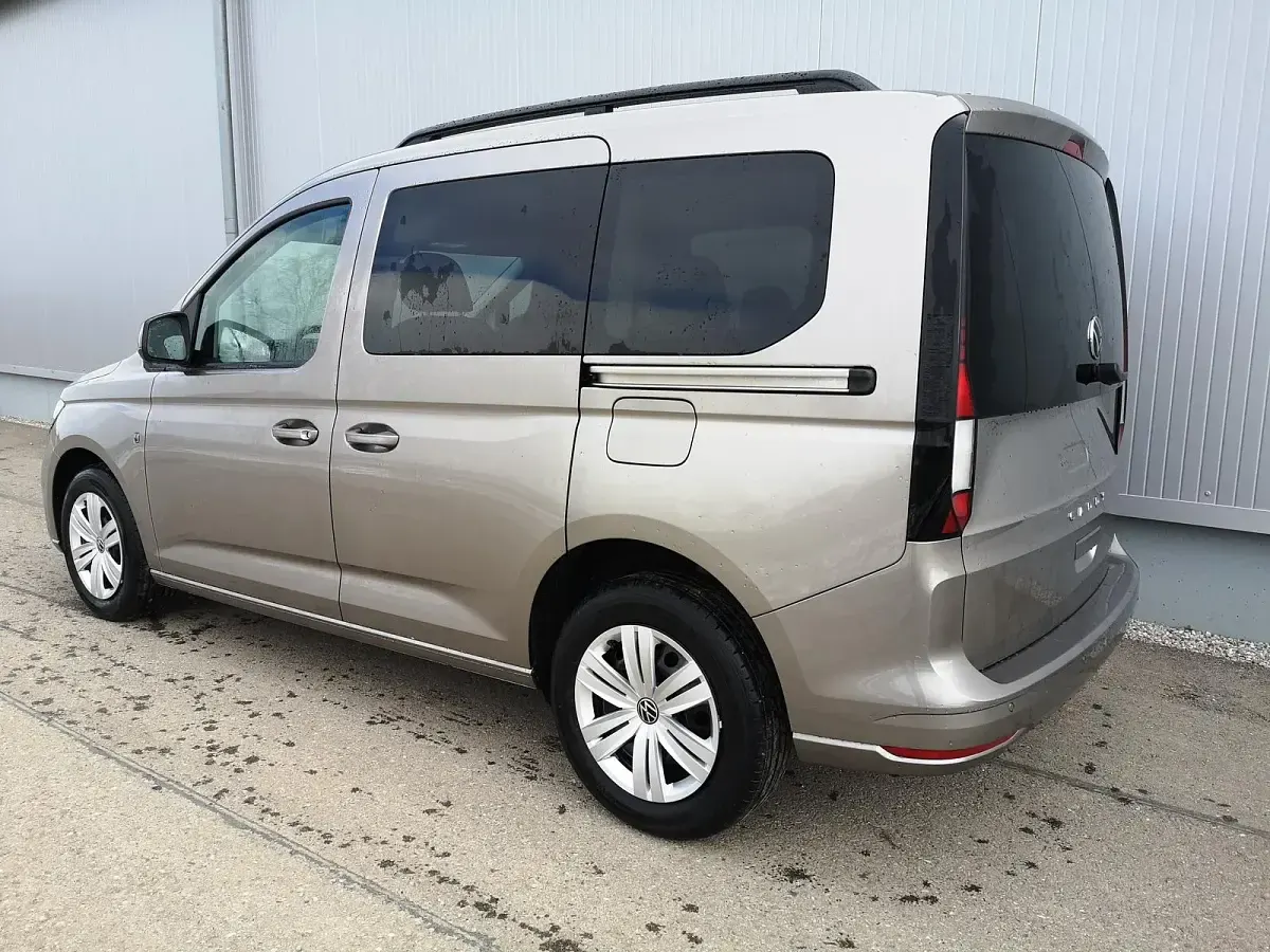 Neu VW Caddy Basis 116 PS (85 kW) 2025 Mojave beige metallic Van / Kleinbus