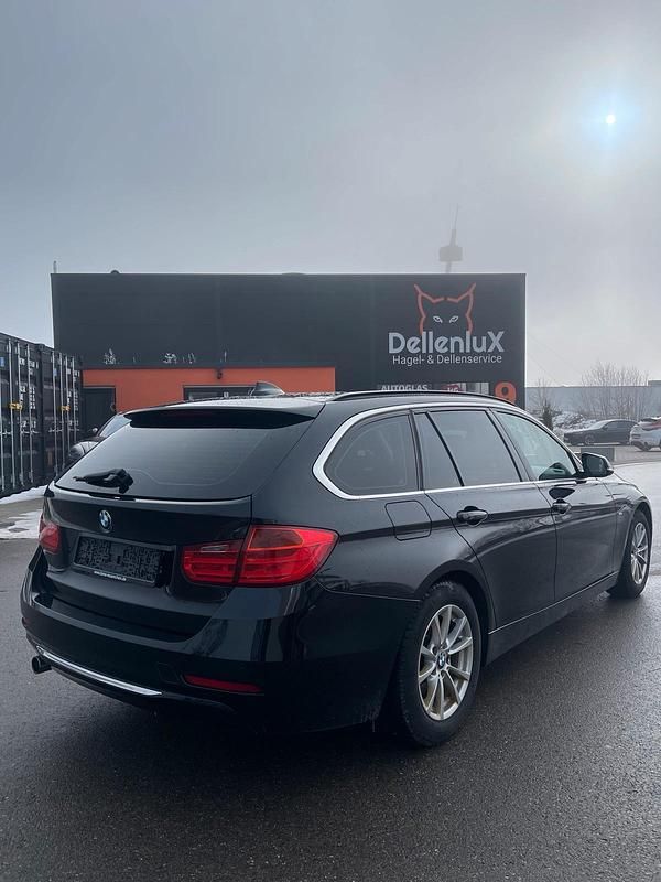 Gebraucht BMW 320 Luxury Line 184 PS (135 kW) 2013 Schwarz Kombi