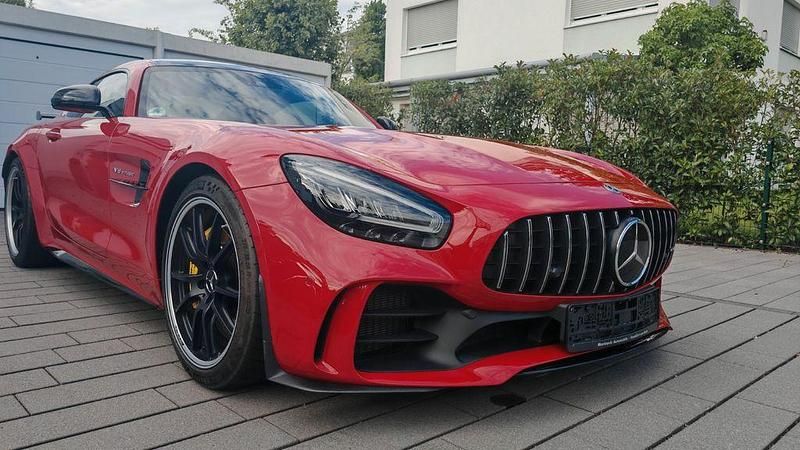Rot Gebraucht 2019 Mercedes AMG GT R AMG Coupé | 129.999 € (Guter Preis) - Bild 1/4