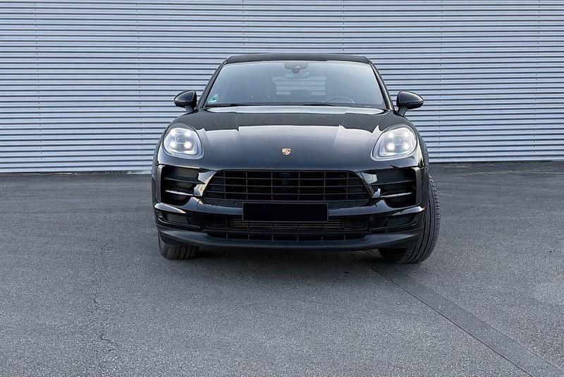 Gebraucht Porsche Macan 245 PS (180 kW) 2021 Schwarz SUV