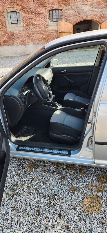 Gebraucht VW Golf IV Basis 75 PS (55 kW) 2003 Grau Limousine