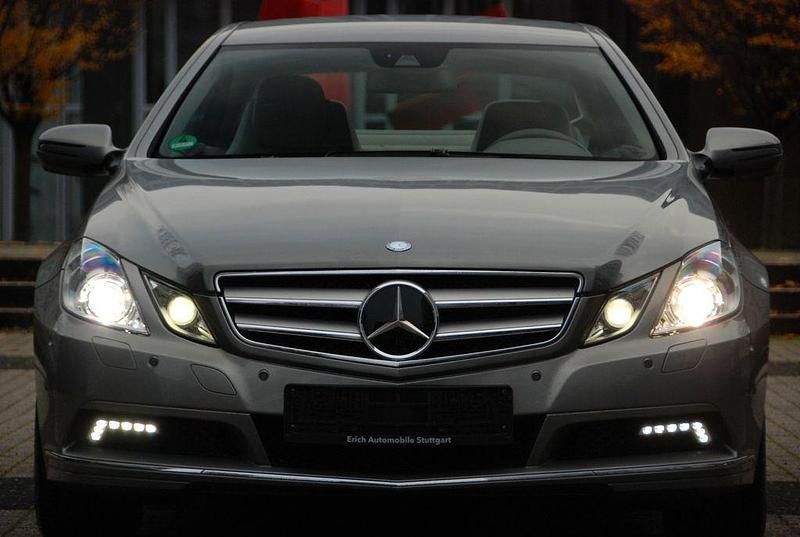Second-hand Mercedes E250 204 CP (150 kW) 2009 Argintiu Coupe