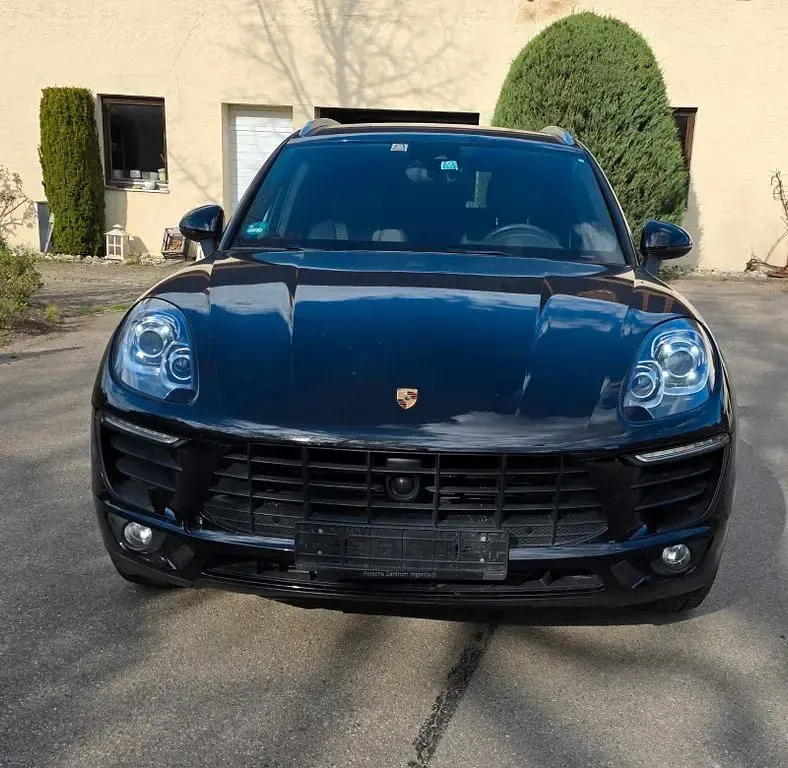 Gebraucht Porsche Macan S Diesel 204 PS (150 kW) 2014 Schwarz SUV