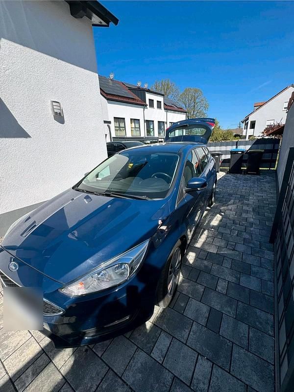 Usata Ford Focus 150 CV (110 kW) 2016 Blu Station wagon