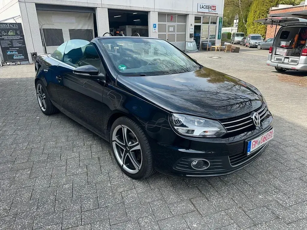Gebraucht VW Eos 122 PS (89 kW) 2011 Schwarz Cabrio