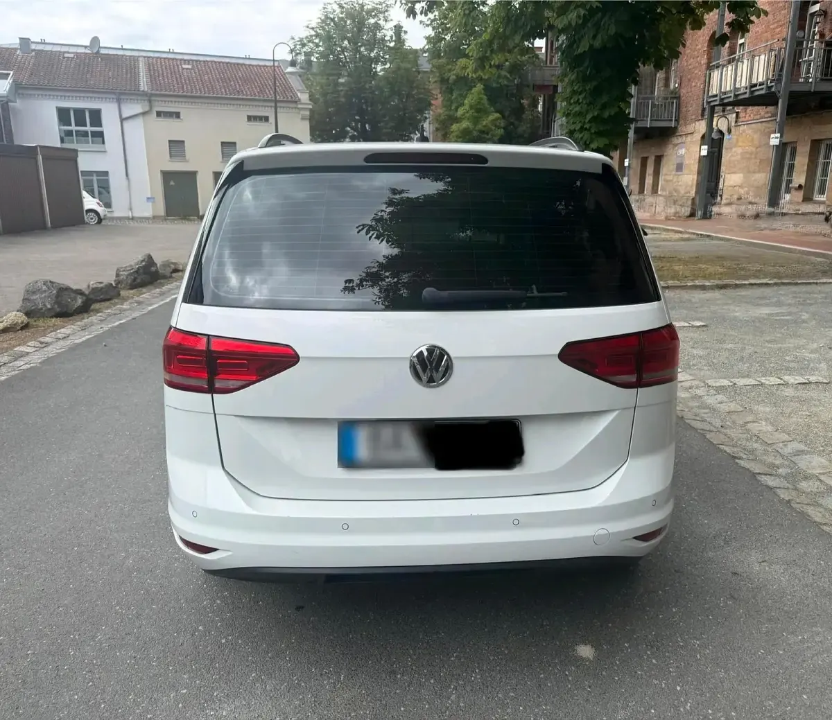 Gebraucht VW Touran 115 PS (84 kW) 2019 Weiß Van / Kleinbus