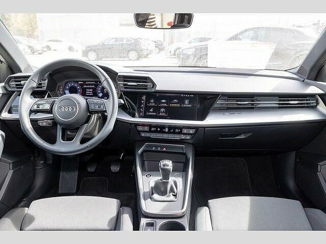Gebraucht Audi A3 Advanced Plus 110 PS (80 kW) 2024 Weiß Limousine