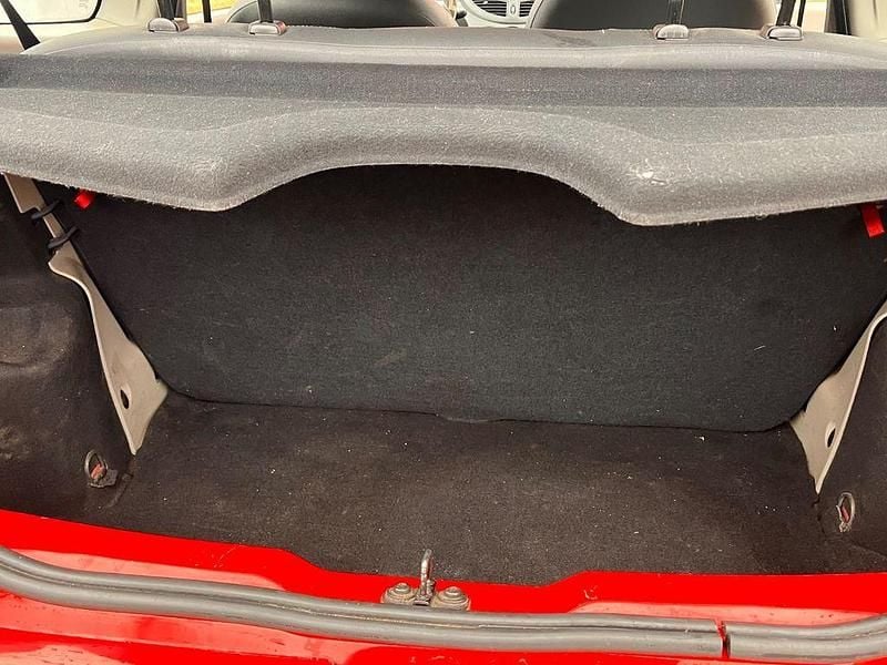 Gebraucht Renault Twingo 58 PS (42 kW) 2010 Rot Kleinwagen