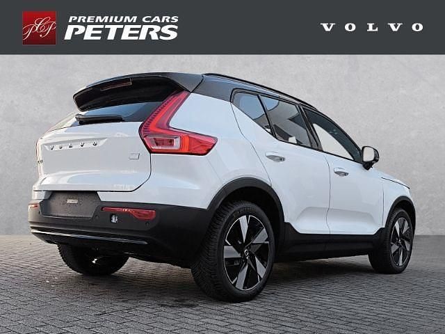 Gebraucht Volvo XC40 Plus 175 kW (238 PS) 2024 Crystal white pearl SUV