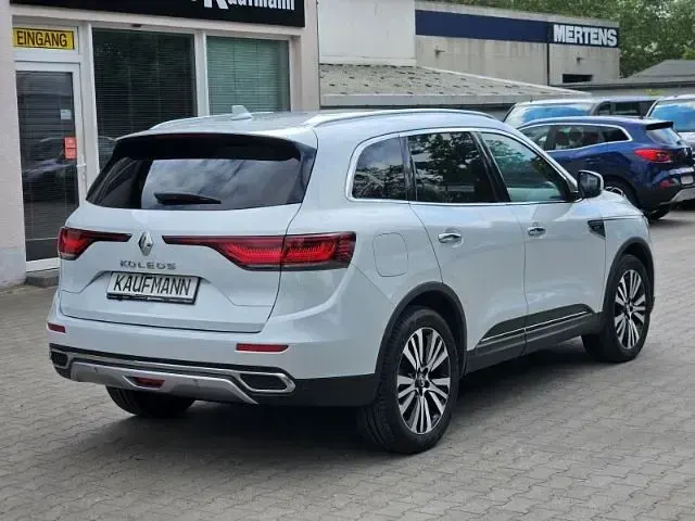 Usata Renault Koleos Initiale Paris 158 CV (116 kW) 2022 Bianco SUV