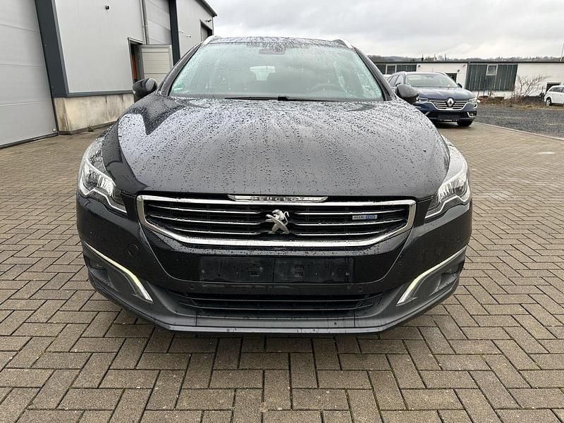 Gebraucht Peugeot 508 Business-Line 120 PS (88 kW) 2016 Lackierung grau haria2/metalli Kombi