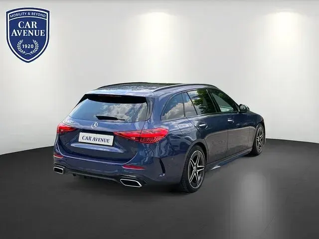 Gebraucht Mercedes C220 AMG line 220 PS (161 kW) 2024 Blau Limousine