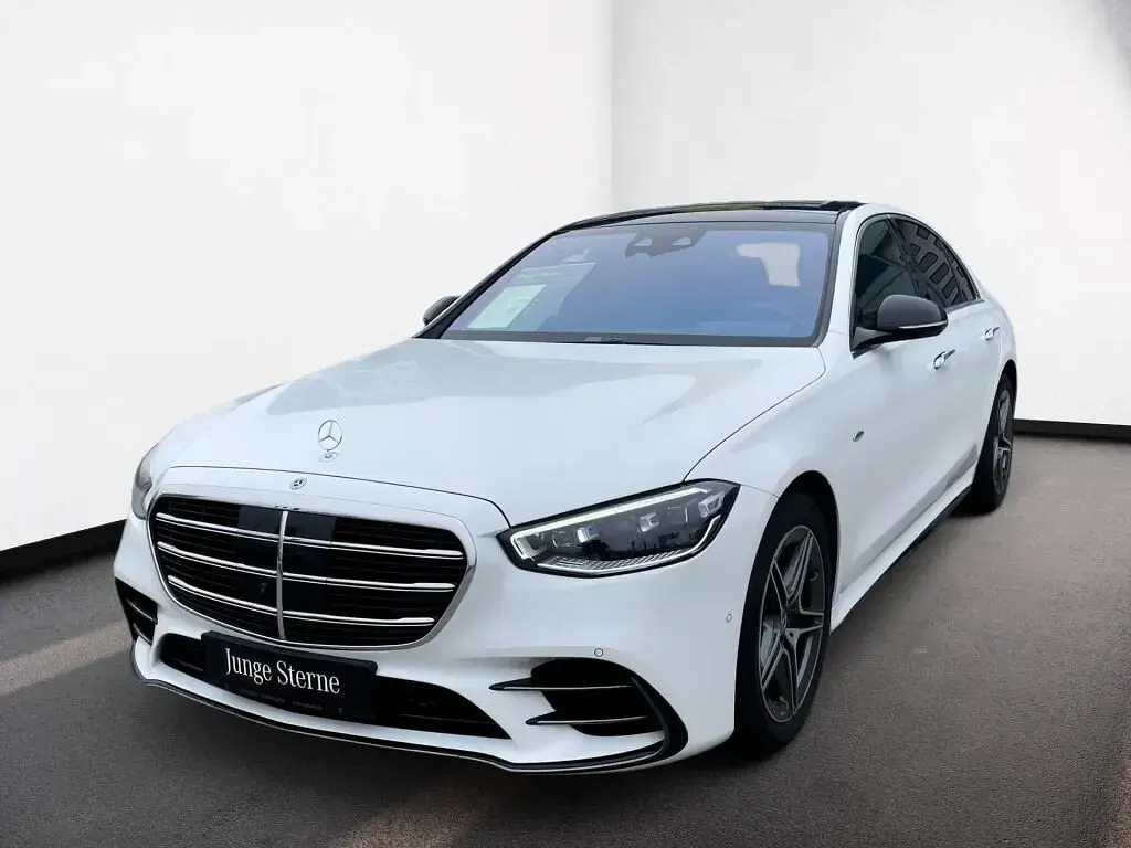 Gebraucht Mercedes S580 AMG 367 PS (269 kW) 2025 Manufaktur lack manufaktur opalithweiß bright Limousine