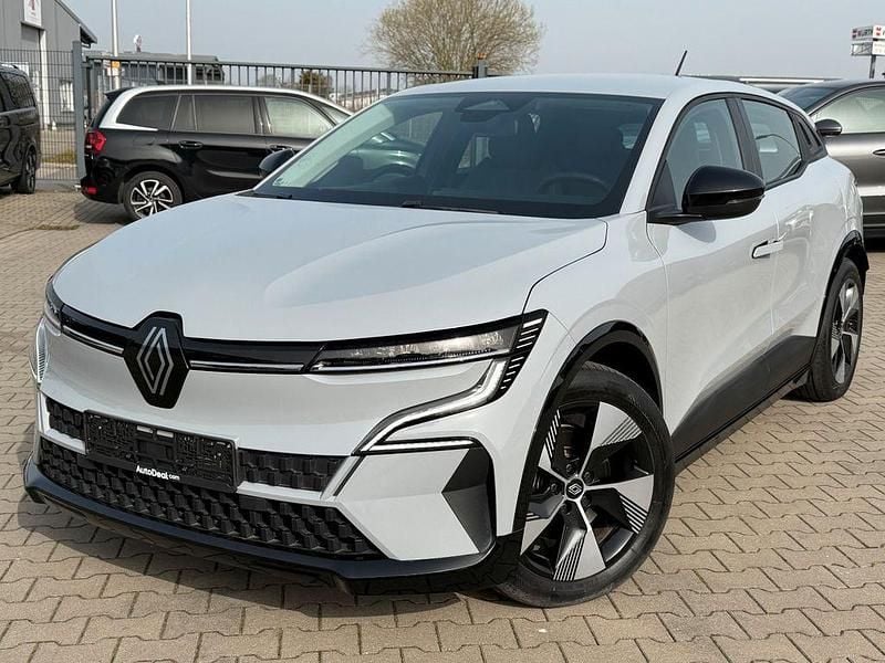 Gebraucht Renault Megane E-Tech Equilibre 161 kW (220 PS) 2022 Grau SUV