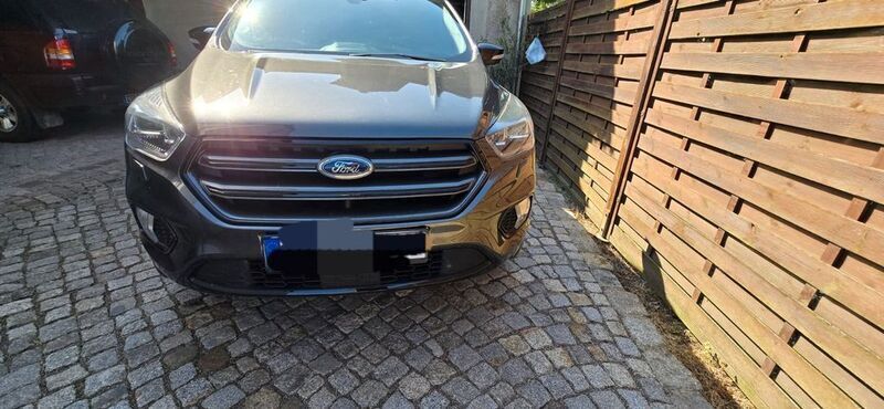 Braun Gebraucht 2019 Ford Kuga ST-Line SUV | 16.900 € (Superpreis) - Bild 1/4