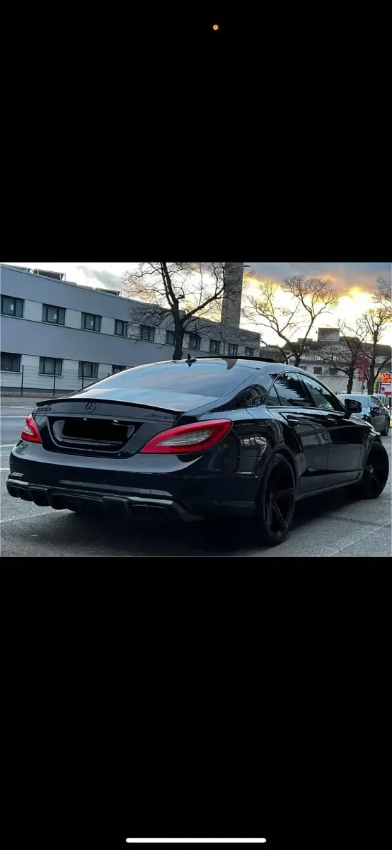 Gebraucht Mercedes CLS63 AMG AMG 525 PS (386 kW) 2012 Schwarz Limousine