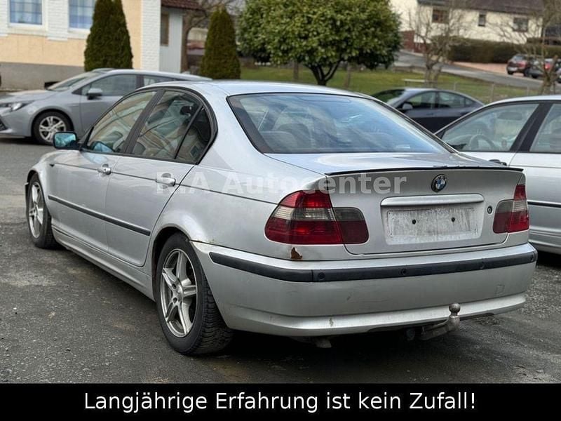 Gebraucht BMW 320 150 PS (110 kW) 2002 Silber Limousine